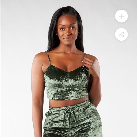 Buffbunny Frozen cami in Mistletoe - Picture 5 of 5